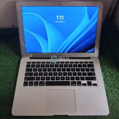 Laptop Apple MacBook Air 2013 4GB Intel Core i5 SSD 128GB