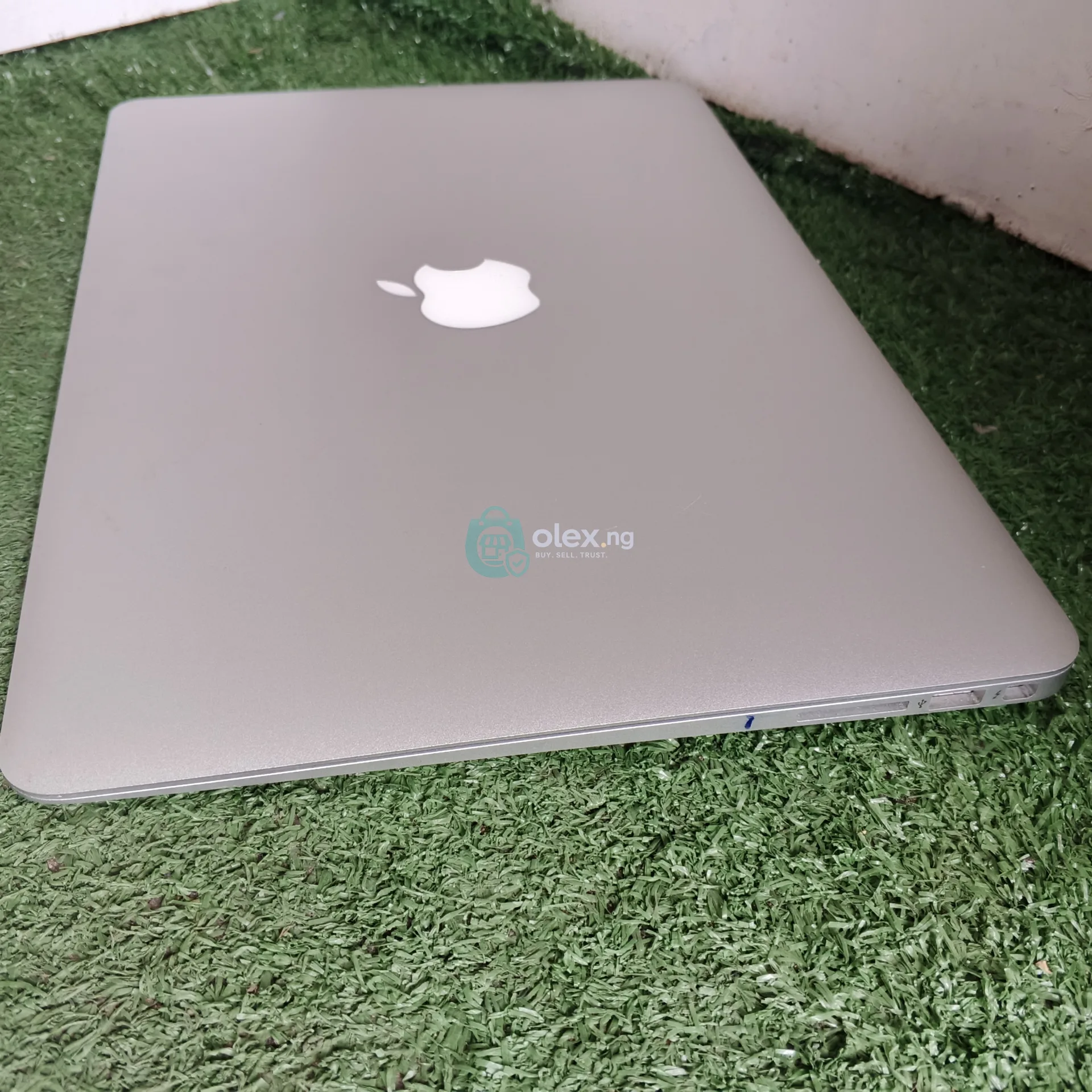 Laptop Apple MacBook Air 2015 8GB Intel Core i5 SSD 128GB