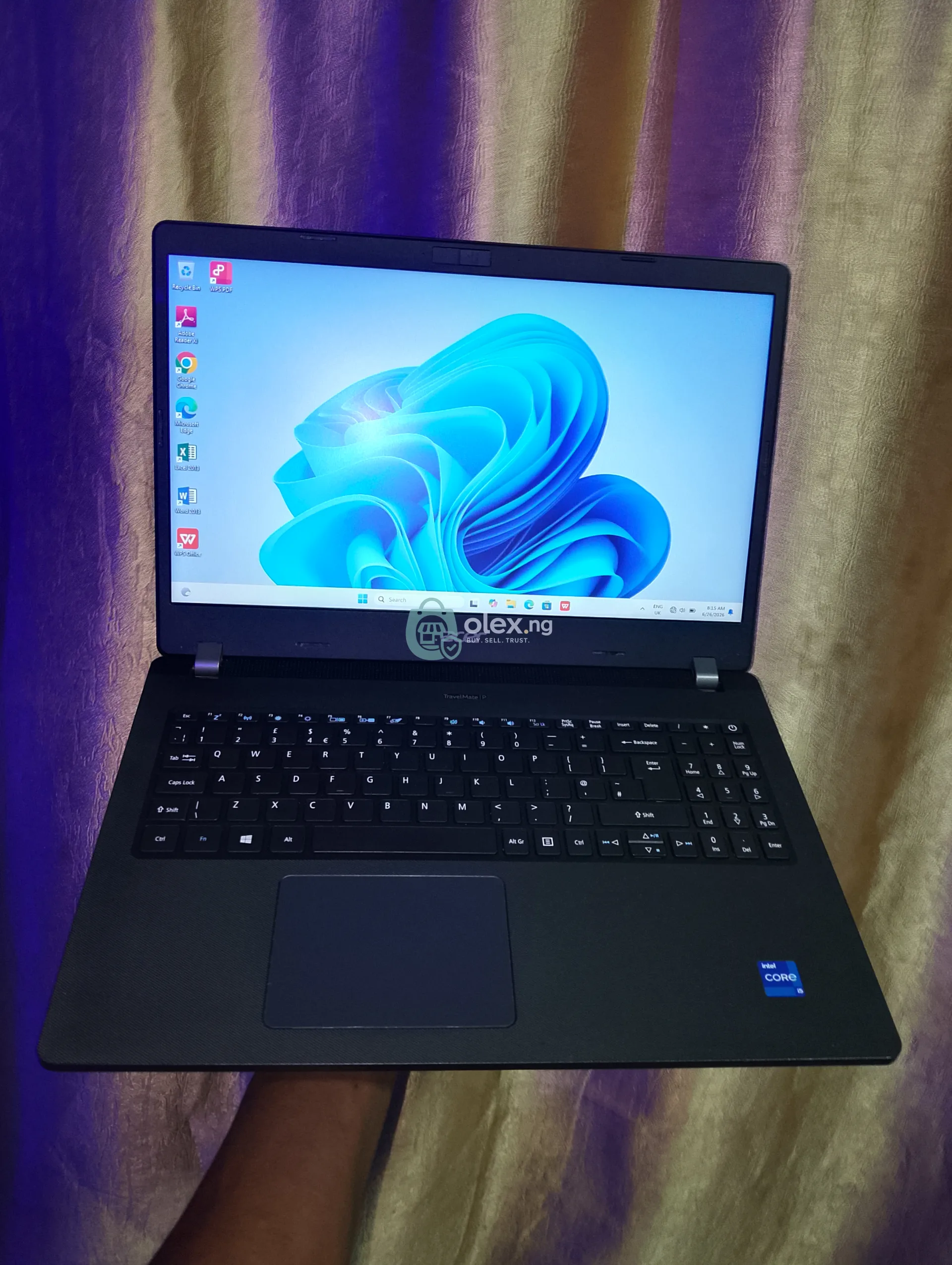 Acer Travemate P215-53
