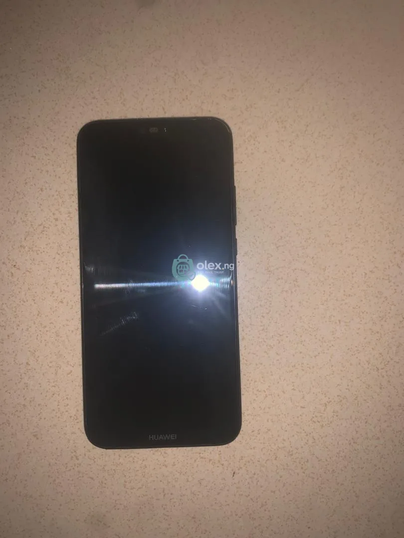 Huawei P20 Lite 128GB – Clean – Everything Works – Negotiable