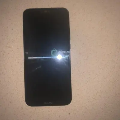 Huawei P20 Lite 128GB – Clean – Everything Works – Negotiable