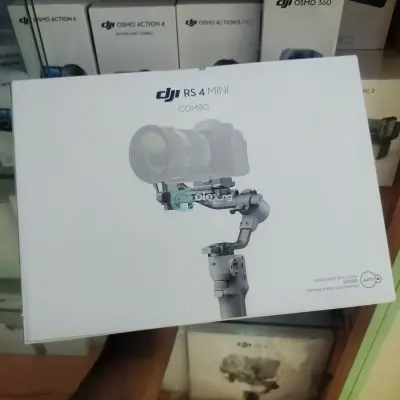 DJI Rs 4 pro Combo 