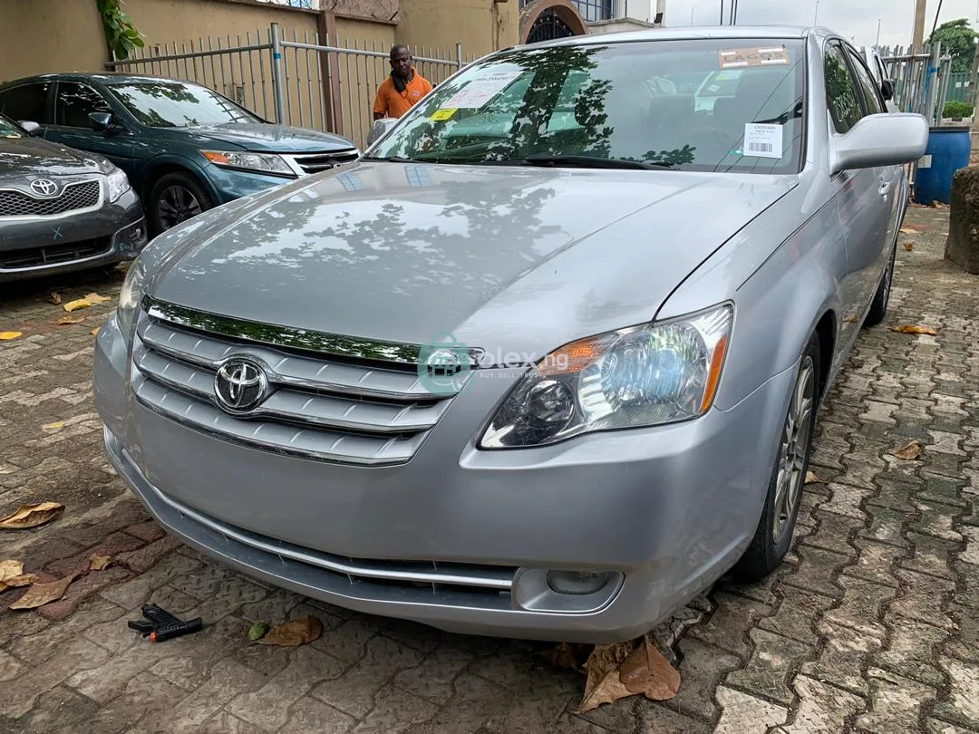 Toyota Avalon Limited 2007 Model