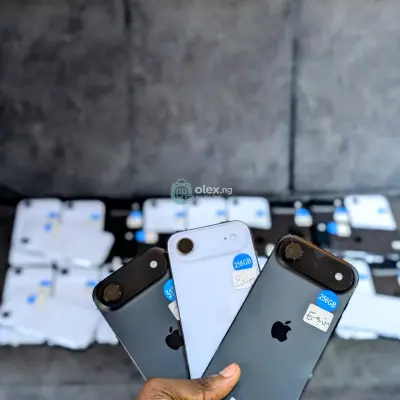 Very Clean iPhone Air 021cc Available 256GB Type C — Clean & Sharp