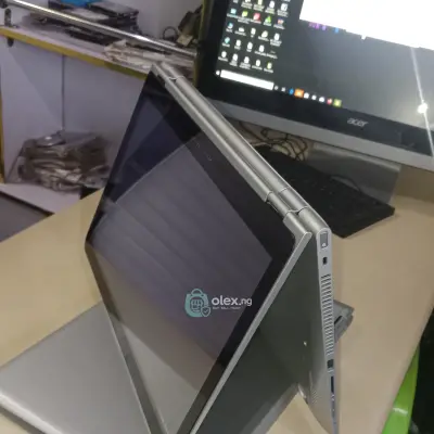 HP pavilion  x360 