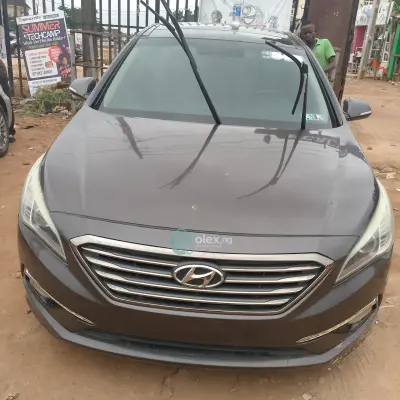 Hyundai sonata 2015 model 