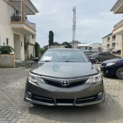 Toyota Camry 2012 Foreign used 