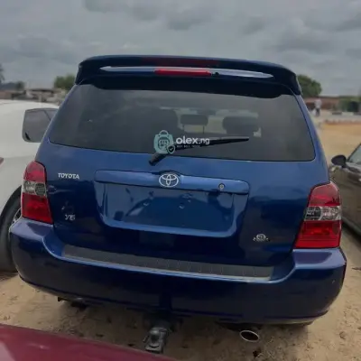 Toyota high lander 