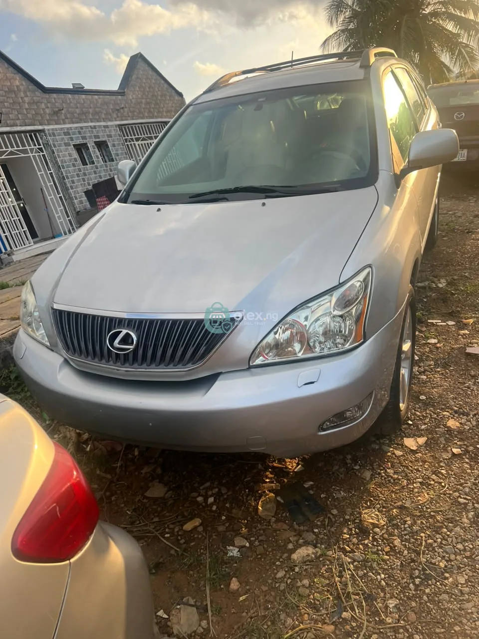 Super clean Lexus RX330 2008 model