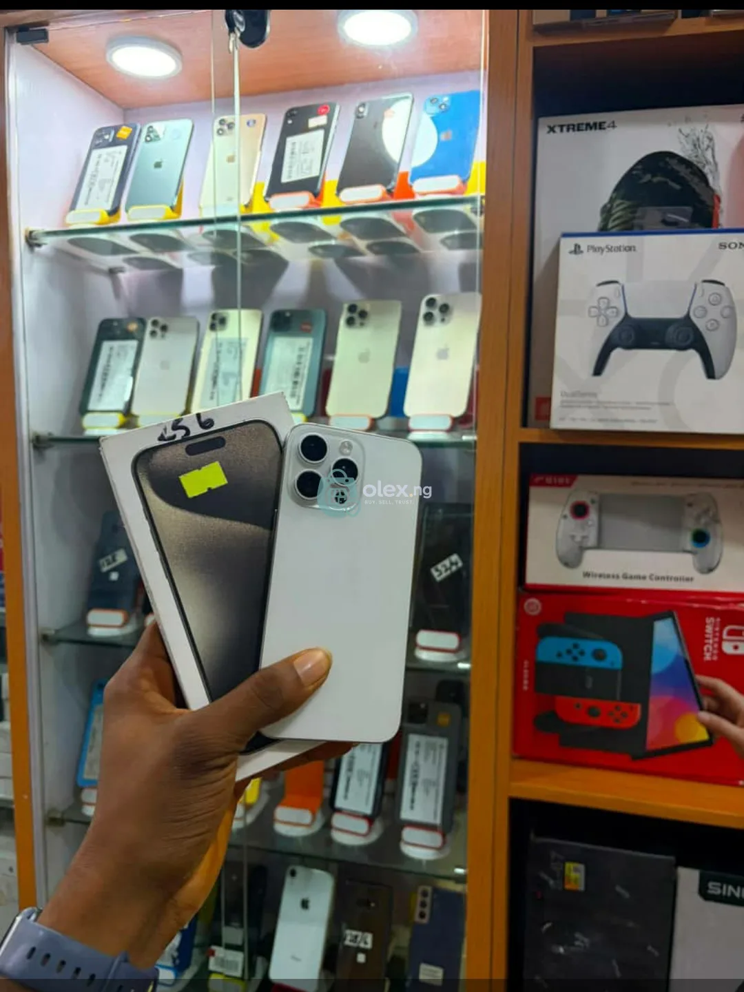 iPhone 15 Pro Max - Price Fixed at 850,000