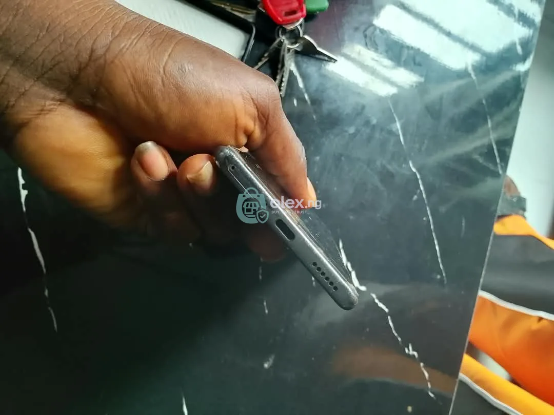 Camon 40pro 