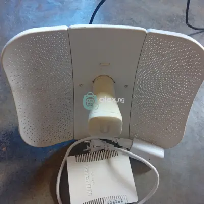Ubiquiti LiteBeam 5AC – Used, Tested Working + PoE Adapt