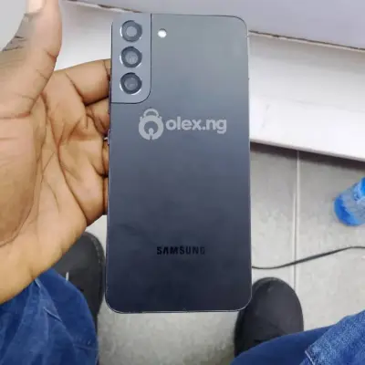 Neat Samsung Galaxy S22 Plus 256GB in Great Condition