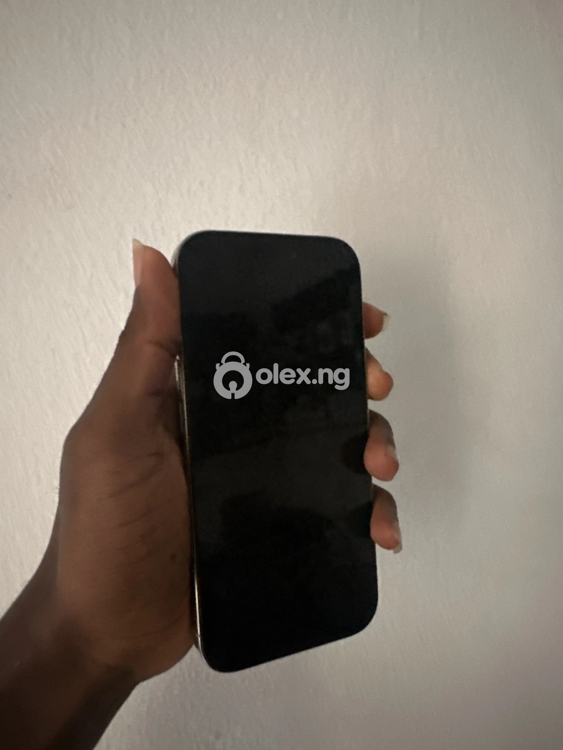 iPhone 16pro 128gb very clean and perfect 