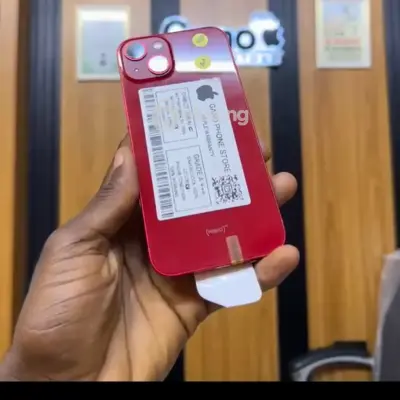13 128gb 2SIM DISPLAY MESSAGE AND BATTERY MESSAGE XERO SCRATCHES 