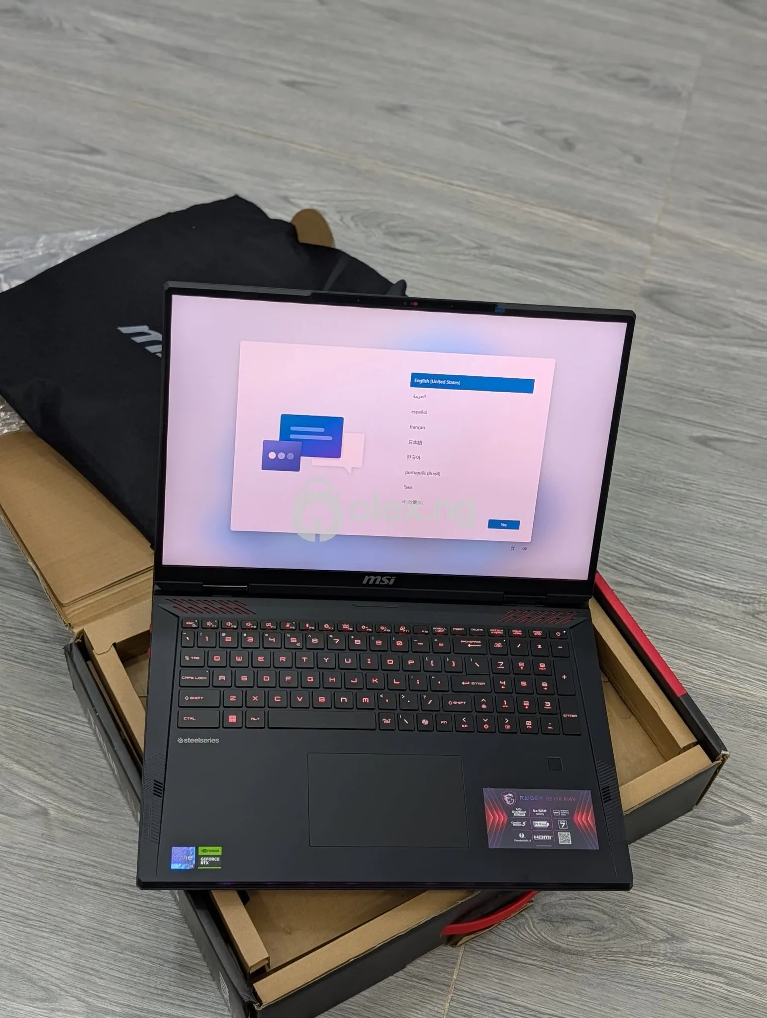 2025 Brand New Open Box Msi Raider 18 Hx A14vig — Great Deal, Fast