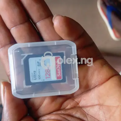 San Disk memory card for camera 