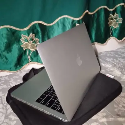 MacBook Pro 2017