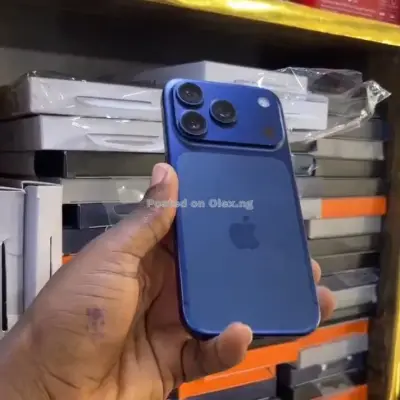 Iphone 17pro 256gb esim