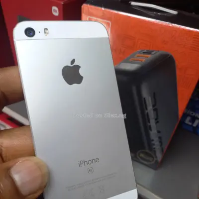 Iphone SE 1st Gen
