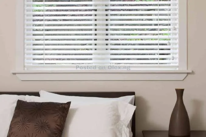 Venetian blinds 
