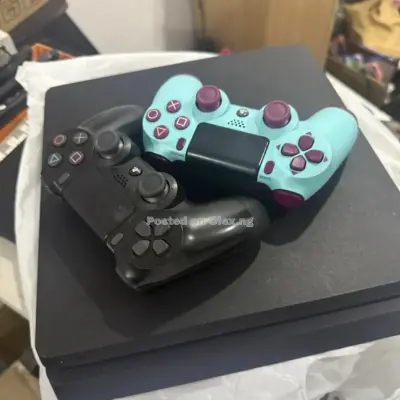 PlayStation 4 slim