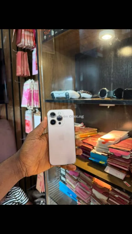 iPhone 14pro 128gb