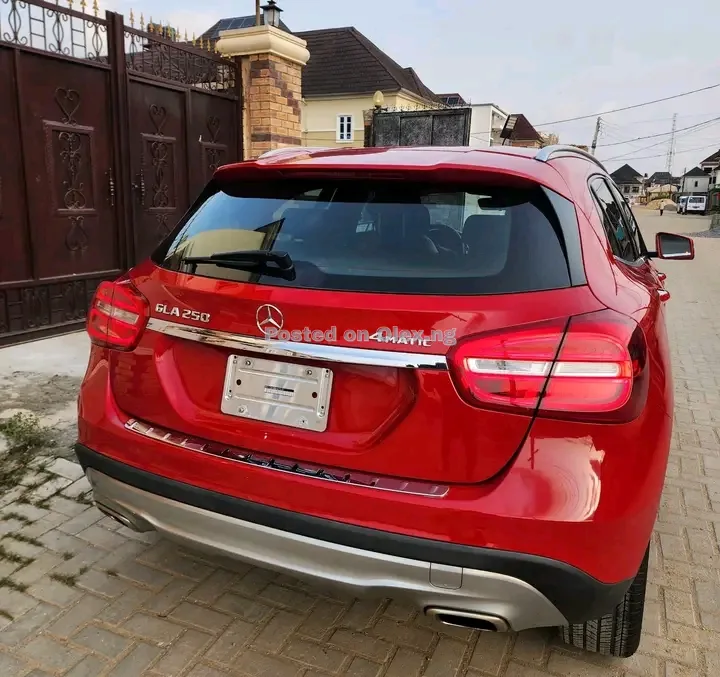 Foreign used GLA 250 4matic 2017 model for sale 
