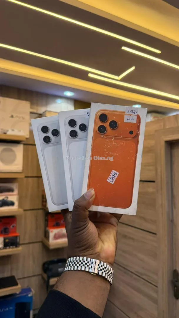 🔥BRAND NEW IPHONE 17 PROMAX 256GB PHYSICAL SIM📱✨