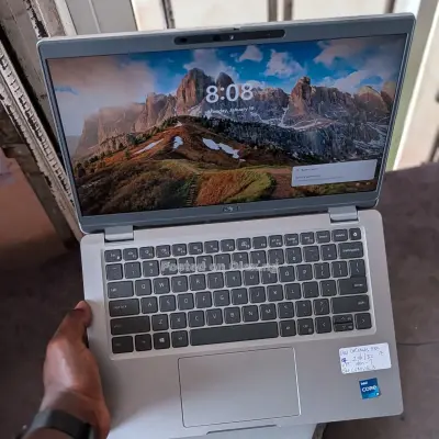 Dell Latitude 5320
