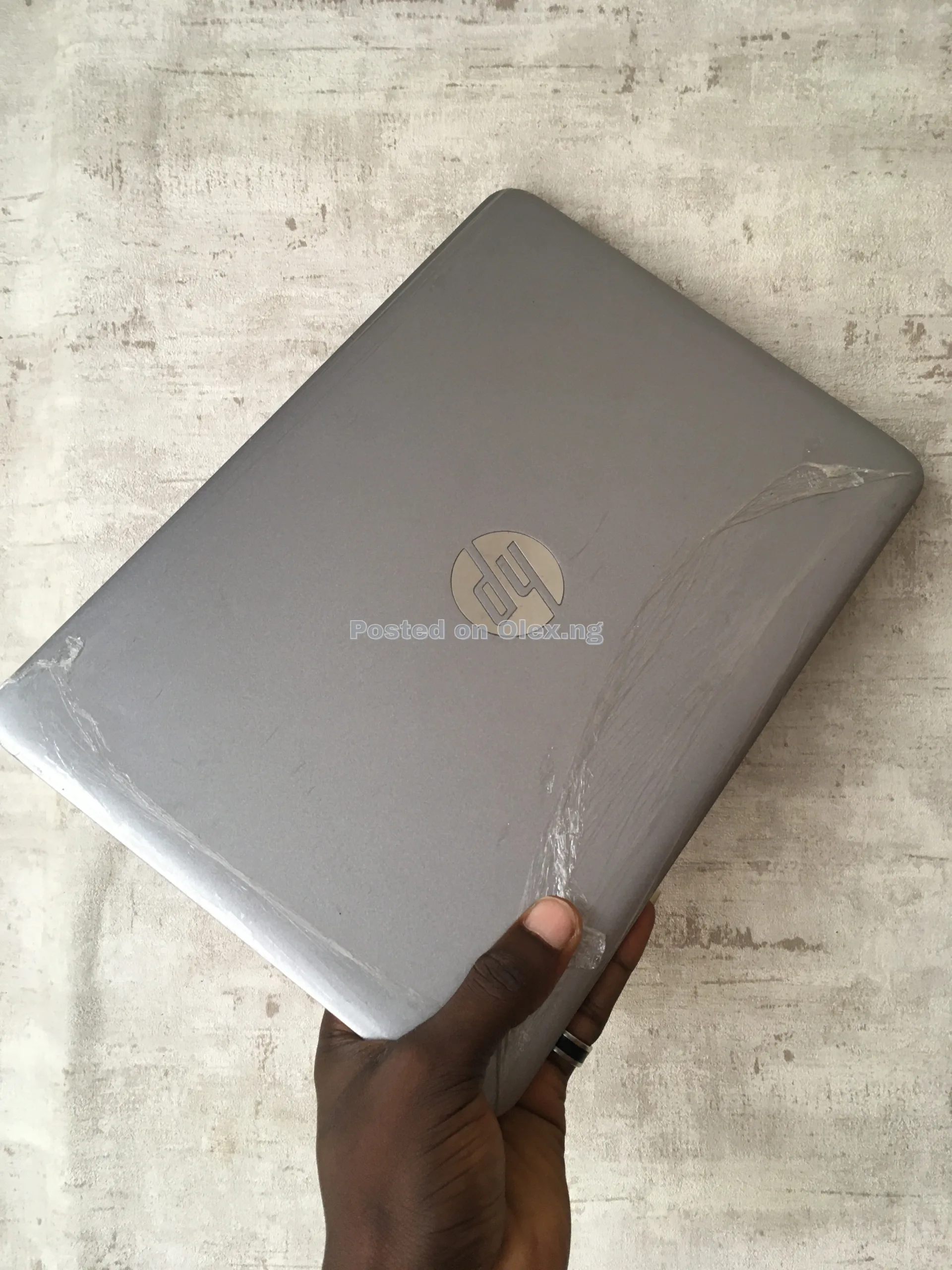 Hp Elite book 820 G3