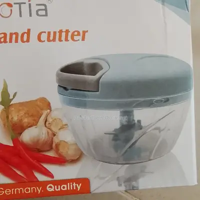 Hand cutter