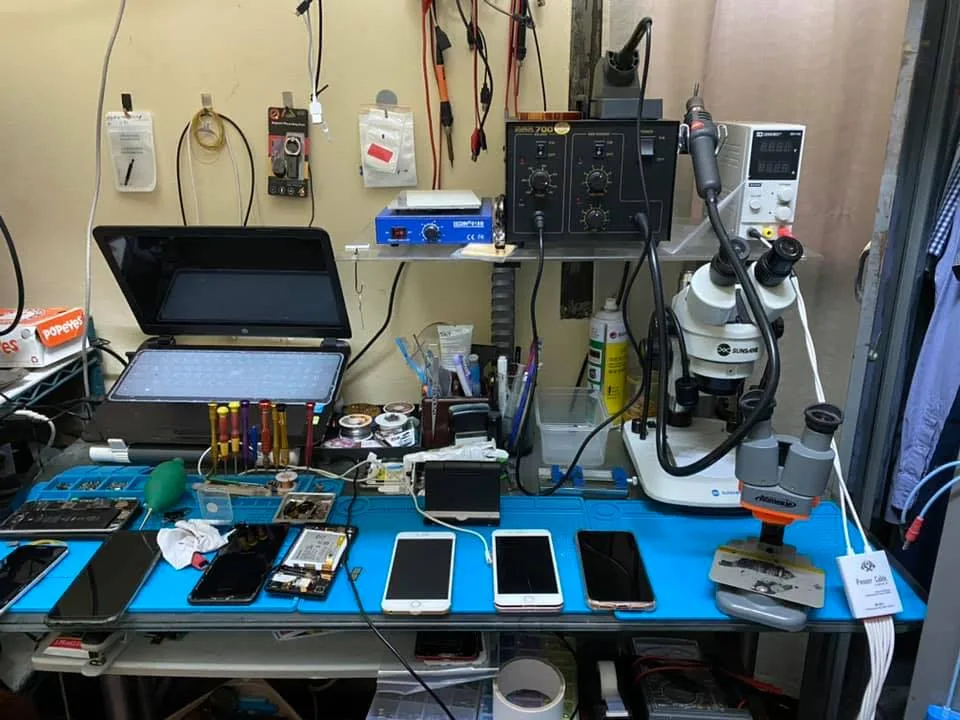 Phone engineer