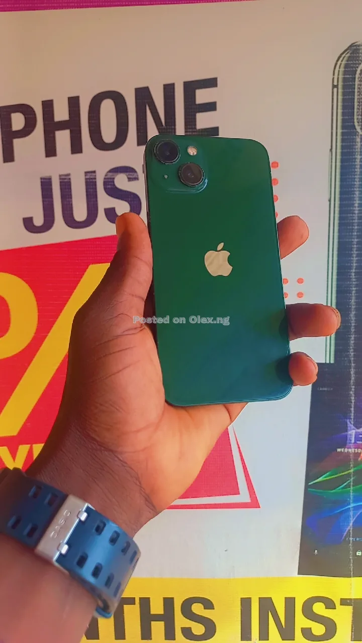 iPhone 13