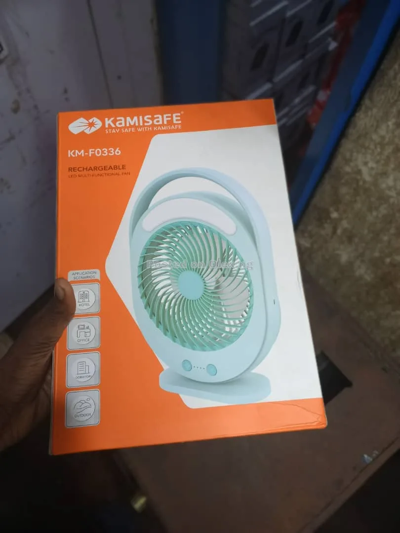 Rechargeable desk fan 