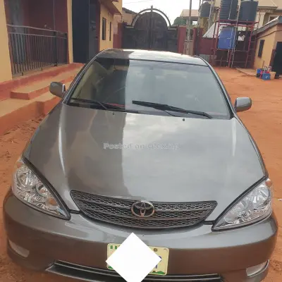 TOYOTA CAMRY 2005