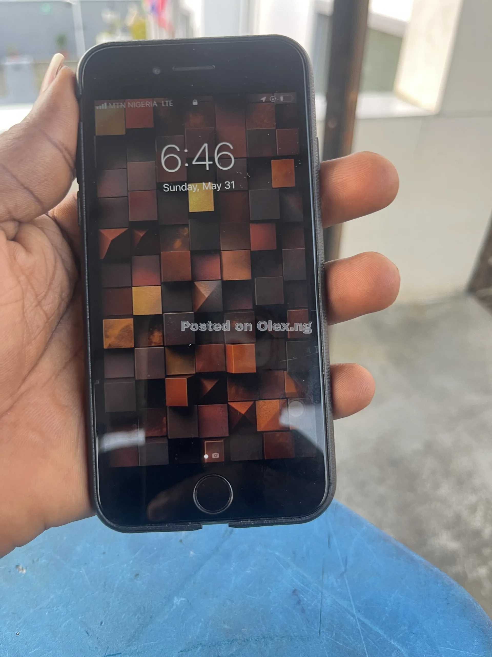 iPhone 8 