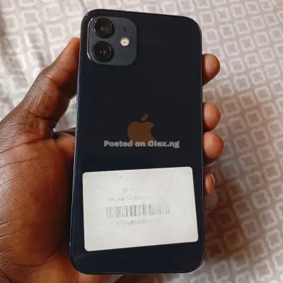 iPhone 12 64GB Black