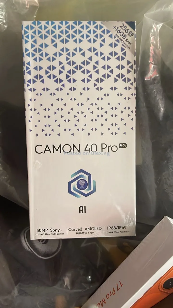 Tecno CAMON 40 PRO Dubai VERSION