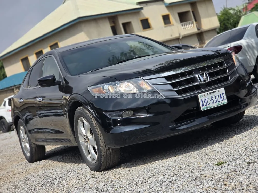 Honda Cross tour 