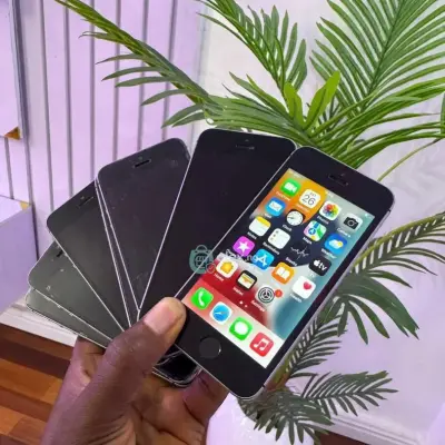 iPhone SE 32gb