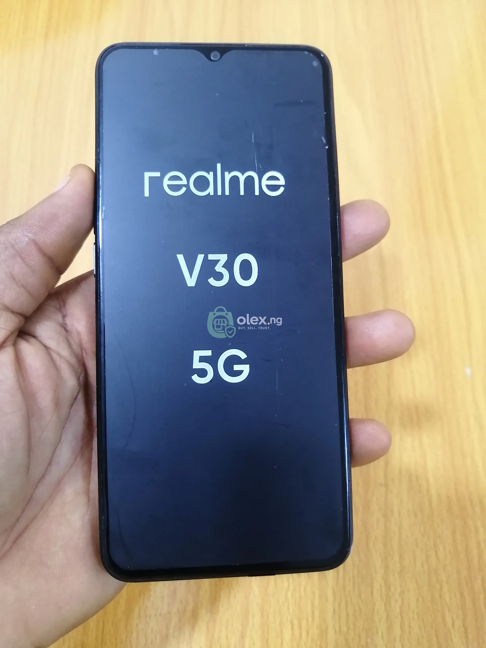 REALME V3 256GB +10GBRAM +5G NETWORK 