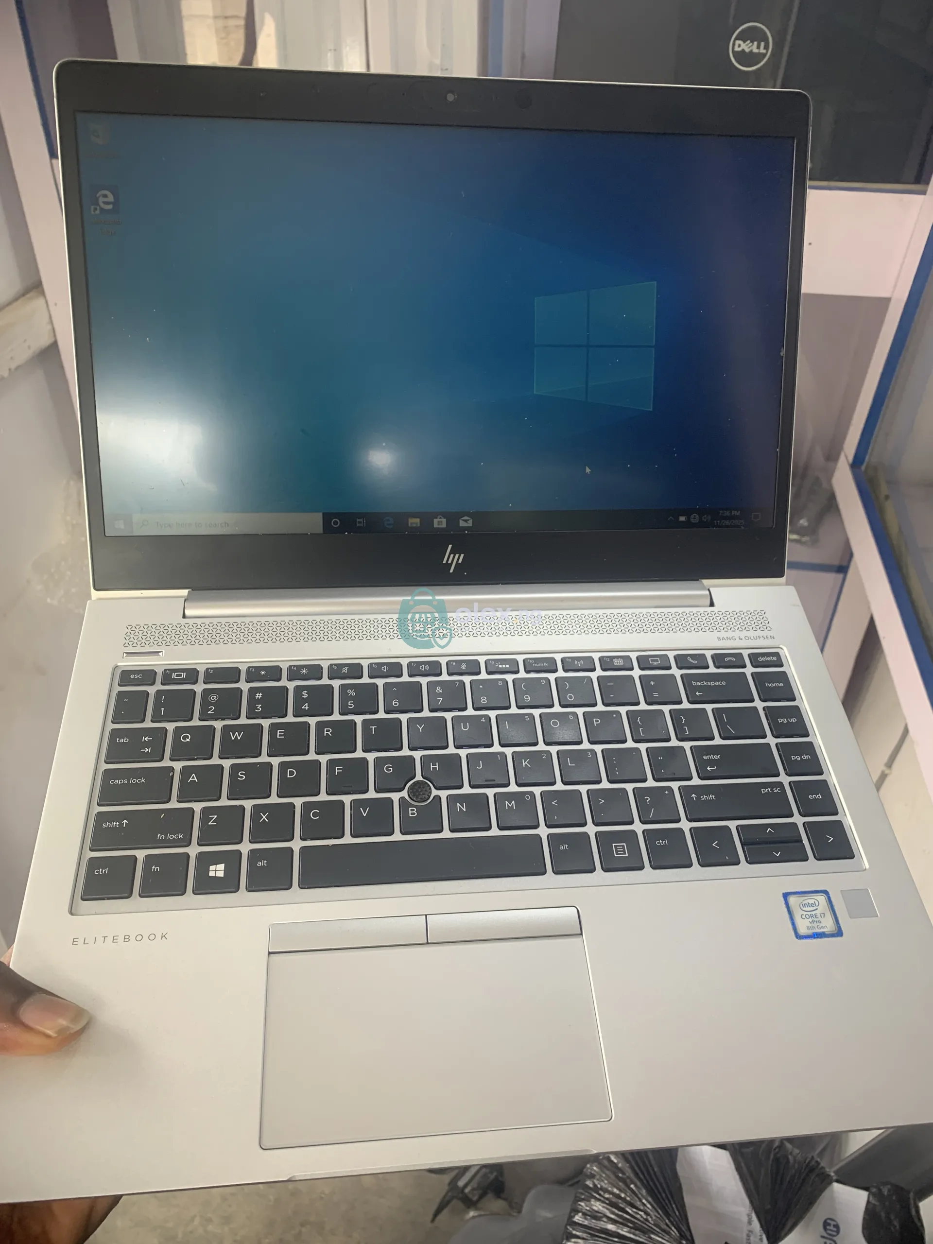 Laptops 
