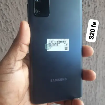 Samsung Galaxy S20fe 