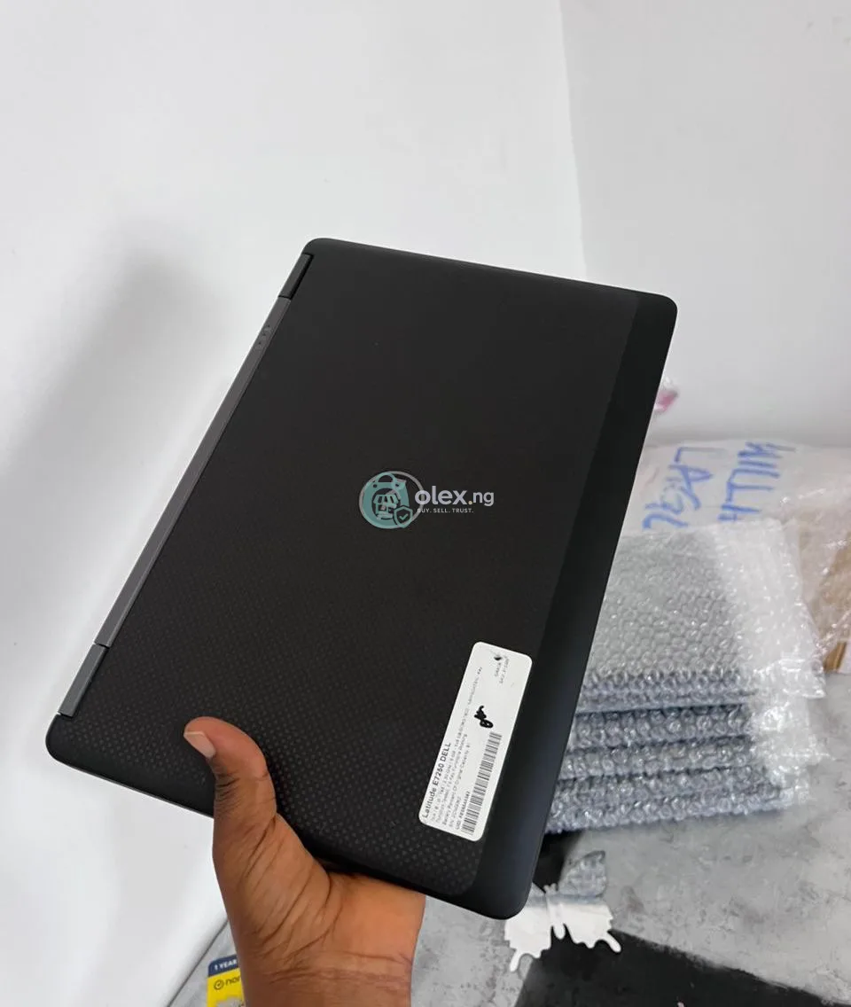 Dell 7250