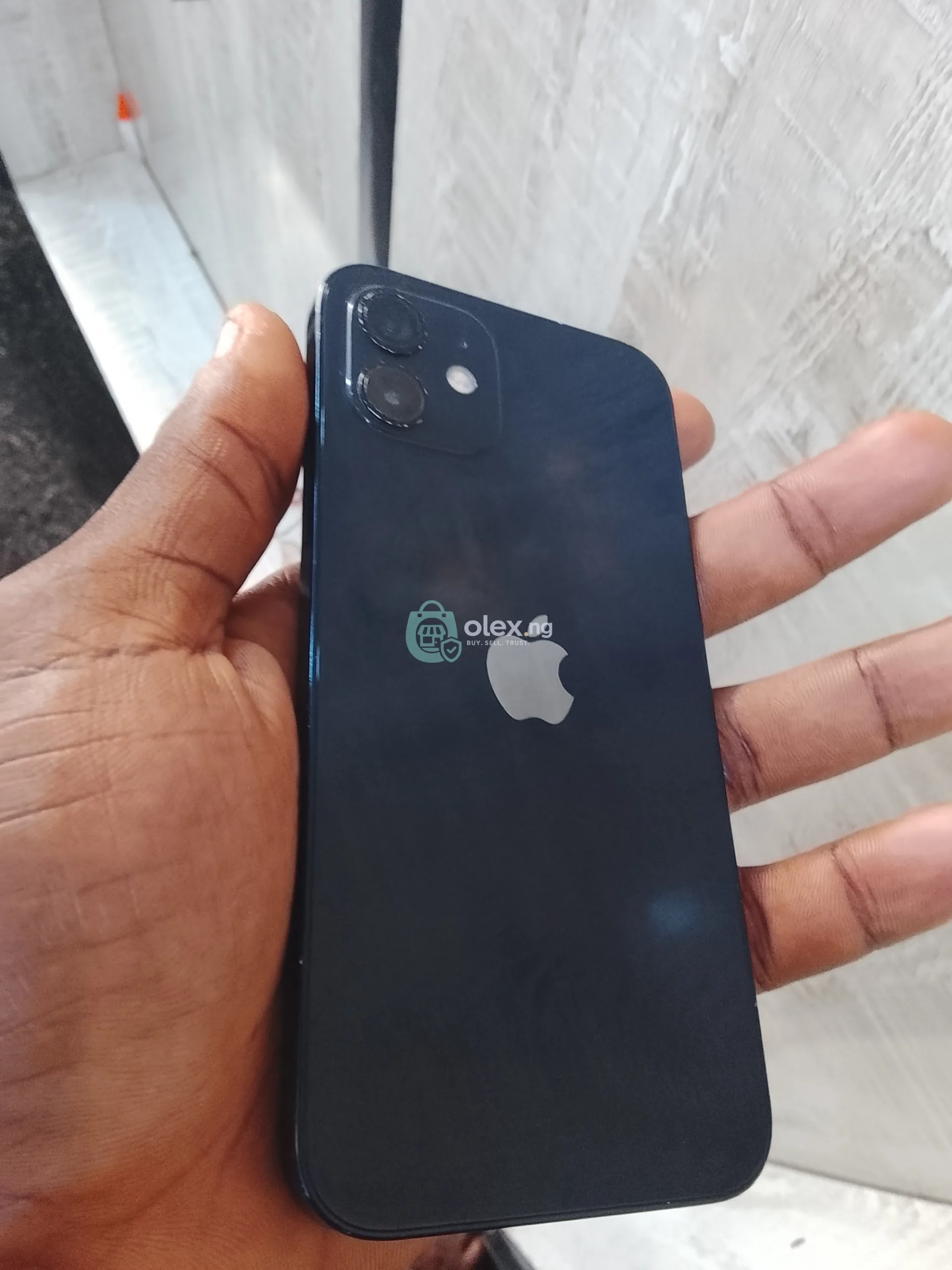 Iphone 12 plus facelock