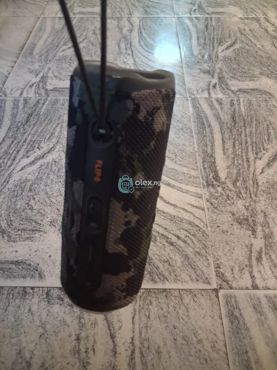 Fairly used JBL flip 6