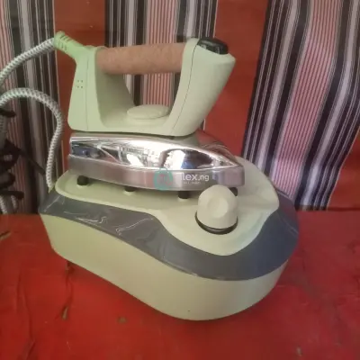 Steam Pressing Iron
