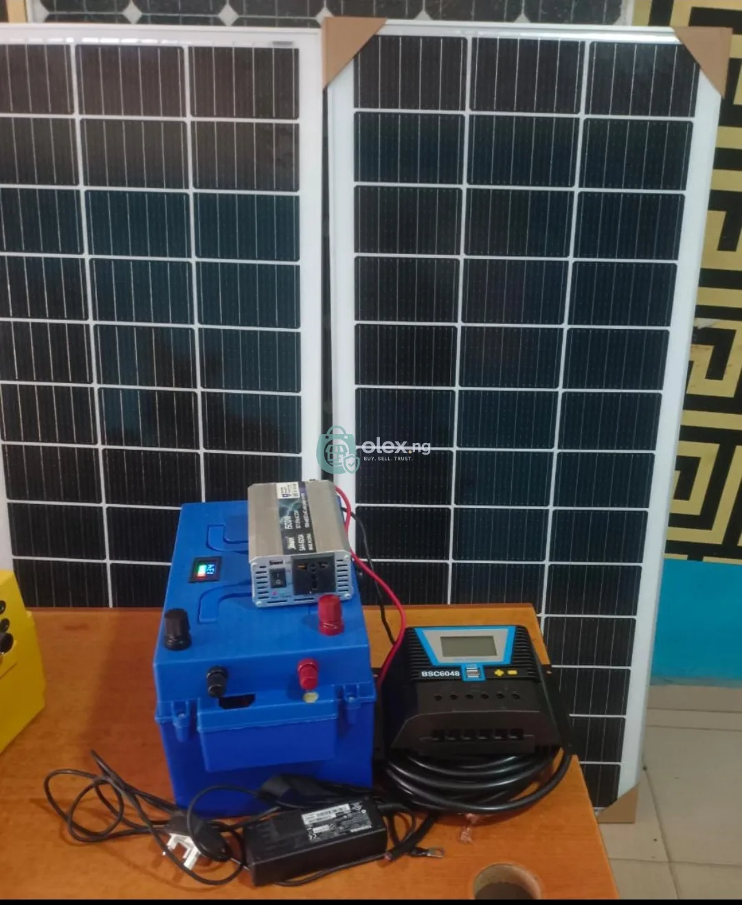 768WH MINI-POWERSTATION THAT POWER HOME APPLIANCES