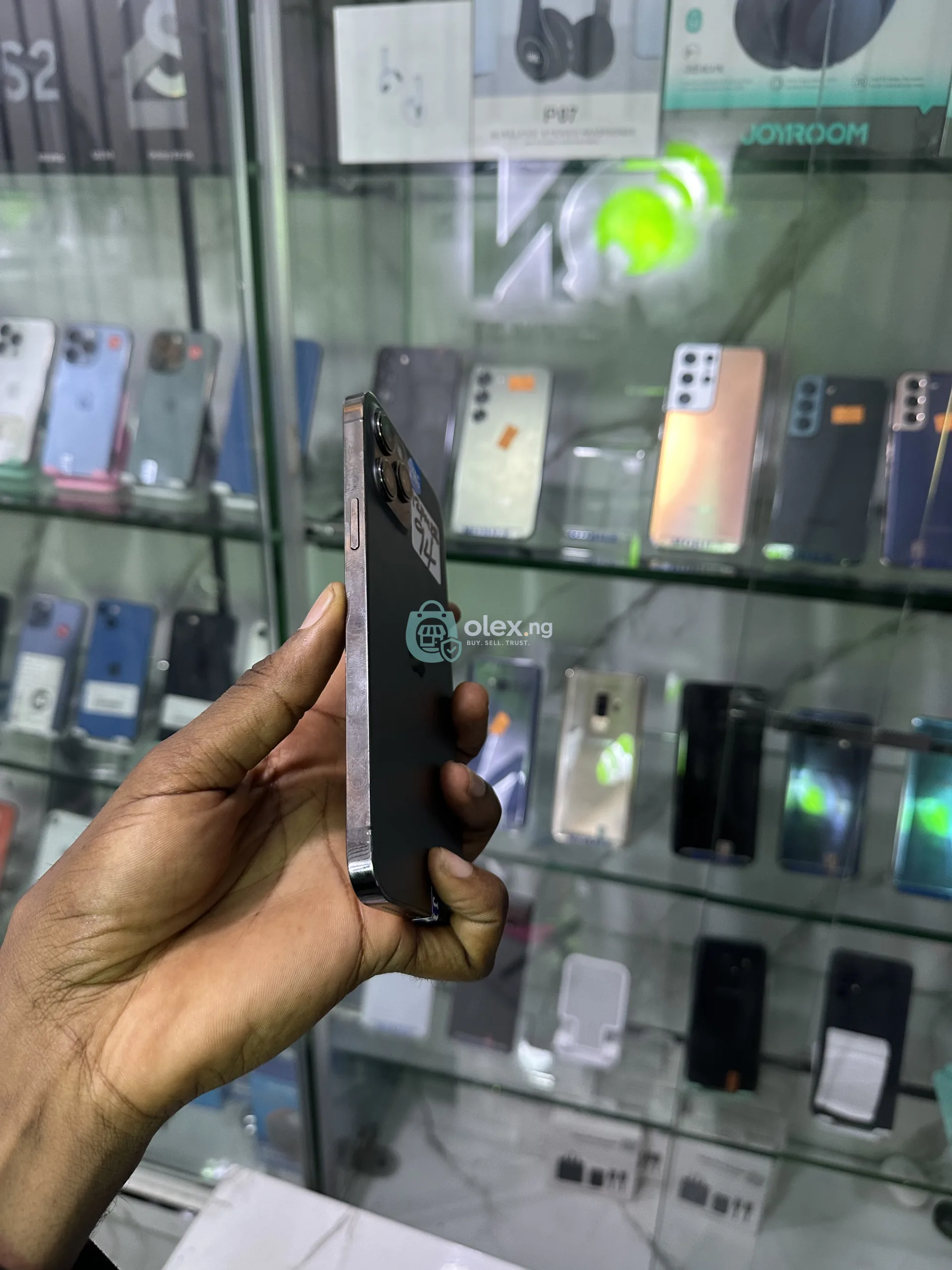 iPhone 12 Pro Max 